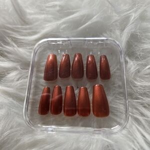 Shimmering Scarlet Press-On Nails